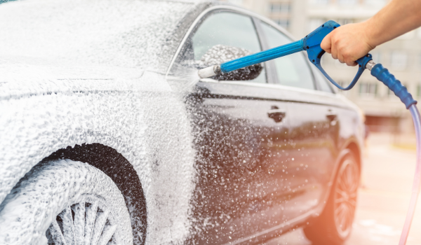 Snowfoam Application 2